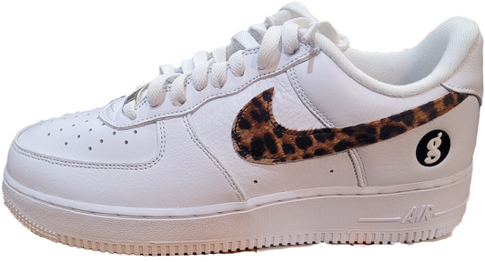 Nike Air Force 1 Low Supreme
Goodenough