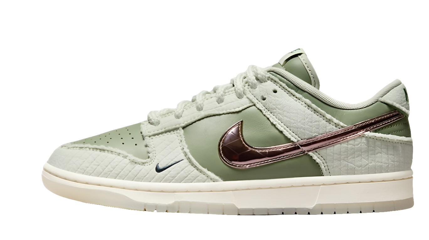 Nike Dunk Low Retro PRM
Kyler Murray Be 1of One