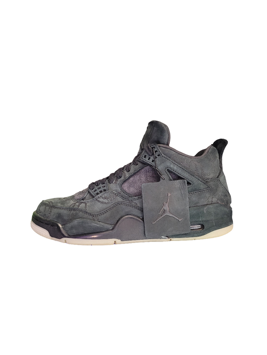 Air Jordan 4 Retro Kaws Black (Used)