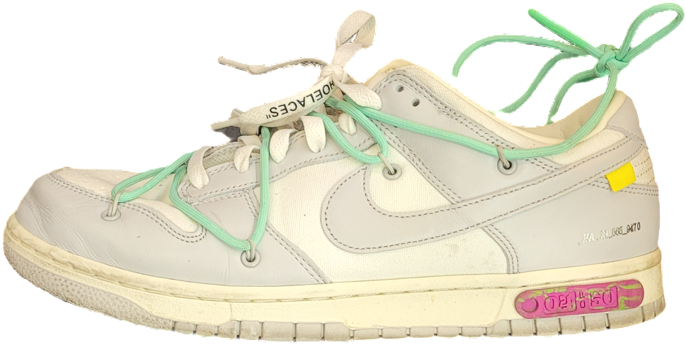 Off-White x Nike Dunk Low
04 Of 50 (Used)