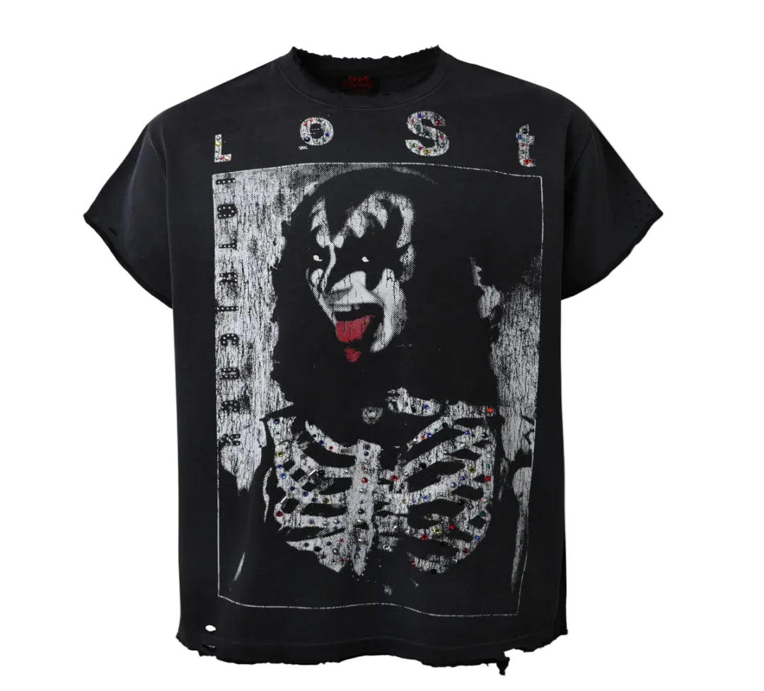 Lost Intricacy Kiss of Monroe Tee